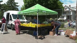 East Ferry Food Pantry Opens