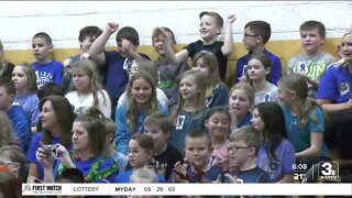 Glenwood elementary school celebrates receiving Blue Ribbon Award