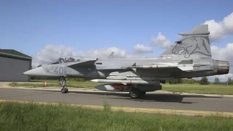 Hungary to Upgrade Saab Gripen Fighters