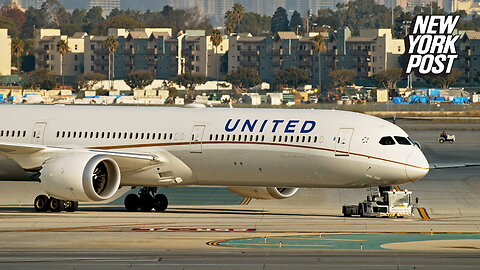 Cracked windshield forces United Airlines flight to divert to Denver