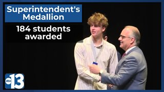 184 CCSD high school seniors earned Superintendent's Medallion award