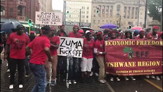 Despite rain, EFF intensifies on anti-Zuma protest (ofF)