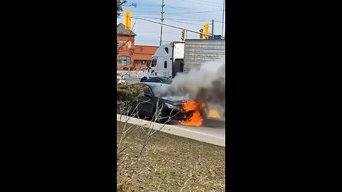 Mississauga Car Fire