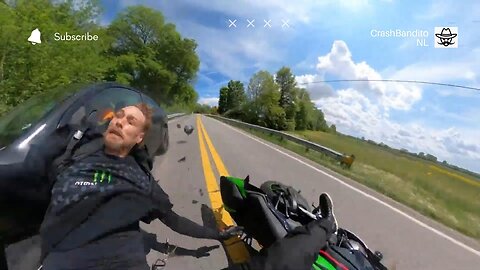 Extreme Speed Motorcycle Crash!