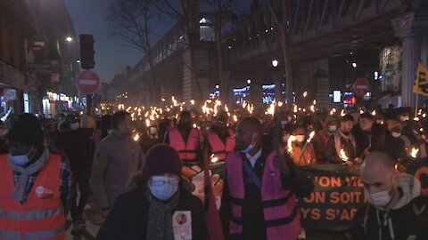 France: Protesters march against racism through Paris - 18.12.2021