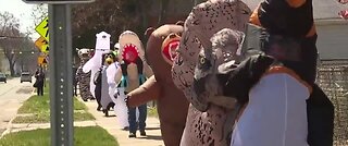 Pop-up parade features inflatable creatures