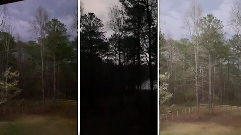 Tornado warning in Georgia looks like a scene from a scary movie