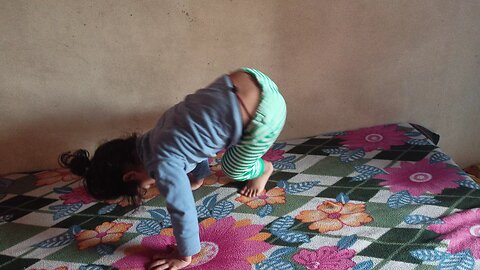 baby exercise