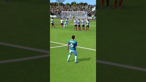 DLS 22 FREE KICK #dls #fifa22 #fifamobile #shorts #subscribe #dls22