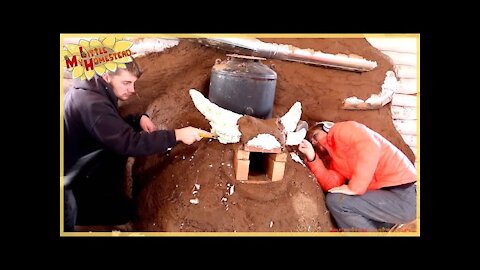 Dragon Head Frame & Cob Cob Cob! | Dragon Rocket Stove Mass Heater | Weekly Peek Ep73