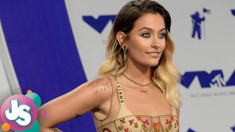 Paris Jackson REFUSES to Shave, Fans Angry -JS