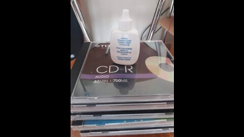 CD/DVD scratch repair cream