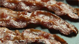 eating one piece of bacon a day increases risk of dementia