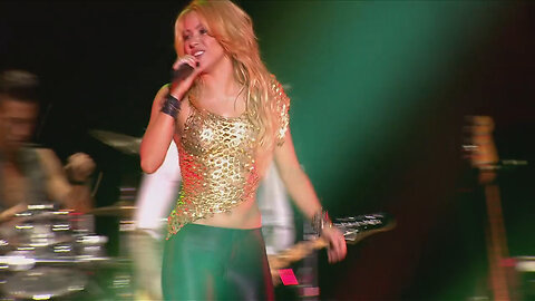Shakira: En Vivo Desde Paris, Es el cuarto álbum en vivo y vídeo de la cantautora Shakira. Fue