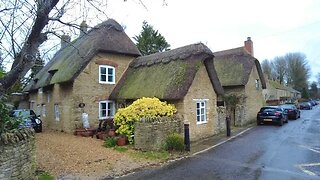 Winter Walk in a English Village || Buckland - OXFORDSHIRE - Rainy, Windy and Wet