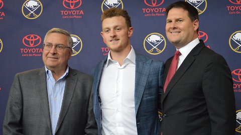 10/04 Jack Eichel addresses new contract