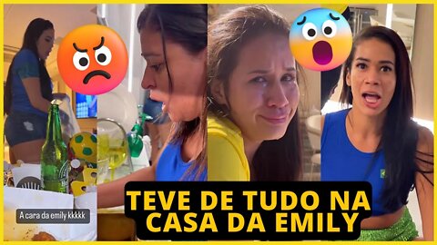 NA CASA DA EMILY TEVE DE TUDO | MIJO NA CAMA | CHORADEIRA E EMILY ARRETADA COM O SOFÁ SUJO