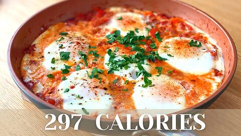 Low Calorie Easy Breakfast Egg Recipe | Eggs in Spicy Tomato Sauce - Shakshuka | Low Calorie Meals