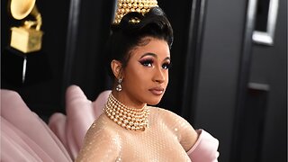 Cardi B Shares No-Makeup Photo