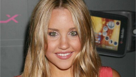 Amanda Bynes Is Engaged To A Mystery Man