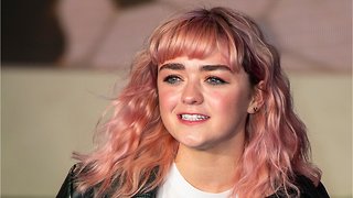 Game Of Thrones Star Maisie Williams Pulls Epic Prank On Fans