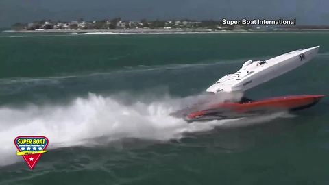 Powerboat crash at Key West World Championship - 11/09/17