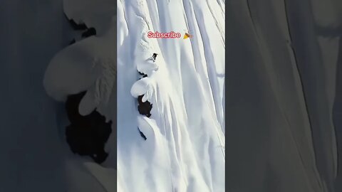 Amazing! extreme mountain snowboard #shorts