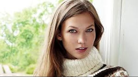 Karlie Kloss Bio| Karlie Kloss Instagram| Lifestyle and Net Worth and success story| Kallis Gomes