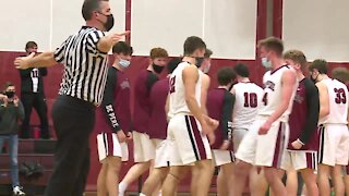 Boys basketball sectional semifinals: De Pere, Seymour, Xavier all advance