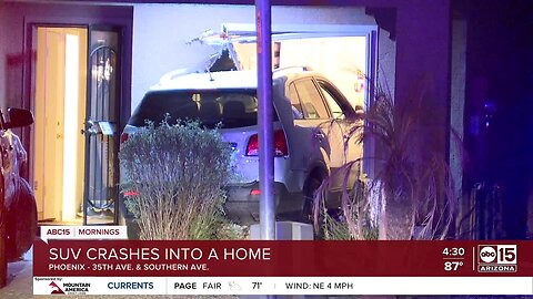 Car crashes into home near 31st and Southern avenues