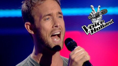 Blind Audition - Charly Luske Sings It's A Man's Man's Man's World - by James Brown