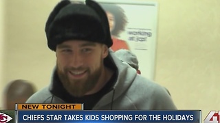 Chiefs tight end takes 50 kids on shopping spree