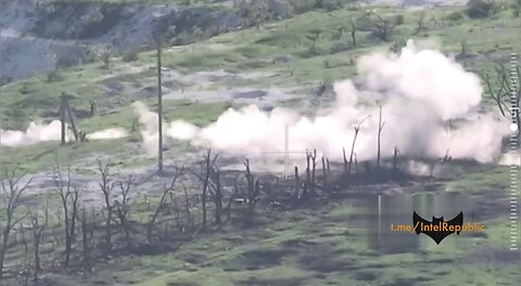 Russian artillery strikes on Ukrainian positions near Seversk