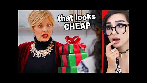 Rich Mom Shames Poor Mom For Cheap Presents