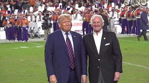 Clemson and SC Fans Welcome TRUMP
