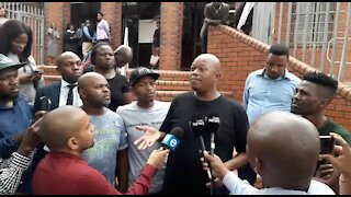 SOUTH AFRICA - Durban - Mampintsha outside Pinetown magistrates Court (Videos) (3J6)