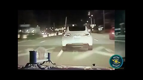 Dash cam pursuit of police chasing stolen Tesla