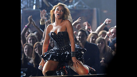 Beyoncé - If I Were A Boy (GRAMMYs on CBS) [Flokossama]