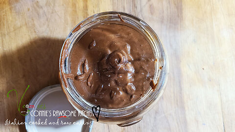 THE BEST HOMEMADE VEGAN-NUTELLA EVER | Connie's RAWsome kitchen