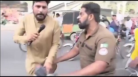 Fuuny punjab police and encer