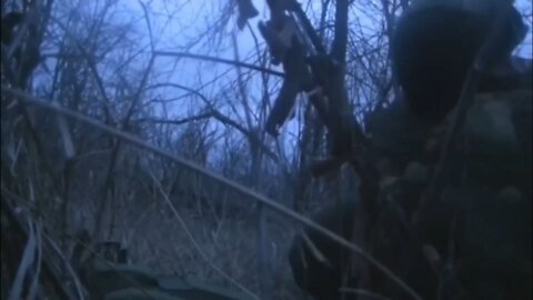 Autentické záběry z přestřelky mezi bezpečnostním útvarem DLR a polskými žoldáky na Donbasu!