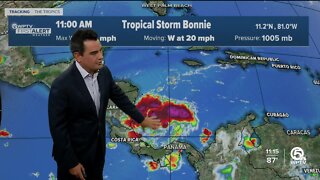 Tropical Storm Bonnie heads toward Central America