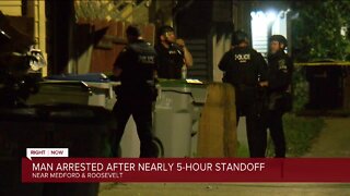 Man arrested after nearly 5-hour standoff