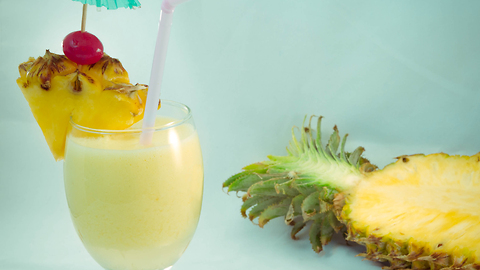 Pina Colada | Tropical Cocktail Recipe