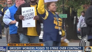 Grocery workers poised to strike over contract