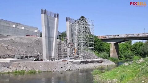 Gradnja mosta preko rijeke Odre ide prema planu