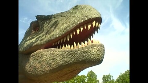 The STORM Investigates the ANIMATRONIC DINOS' at the WINNIPEG ZOO !!!