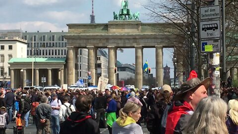 🔥🔥🔥 21.4.2021 Großkundgebung gegen die Verabschiedung Paragraph 28b IFSG und die Corona Massnahmen