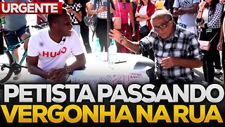 PETISTA PASSA VERGONHA NO MEIO DA RUA AO TENTAR DEFENDER LULA