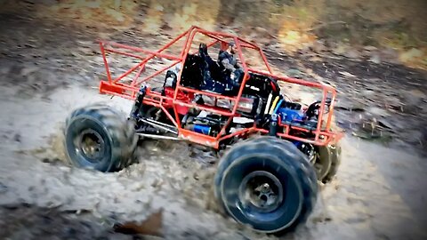 Custom R/C Loves To Play In The Mud!